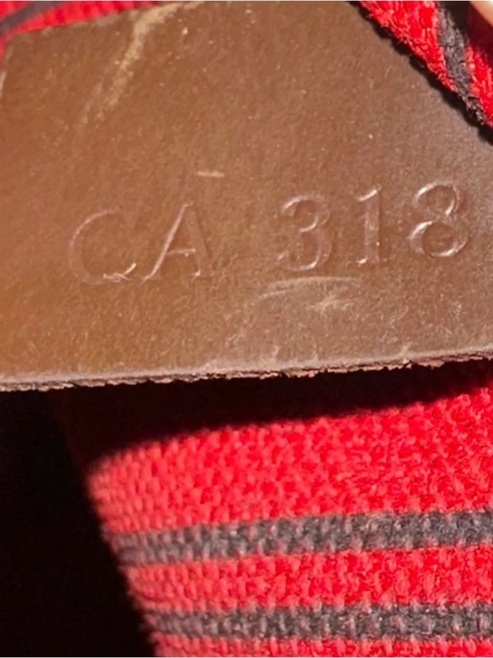 2010 Louis Vuitton Neverfull MM Damier Ebene Red Interior